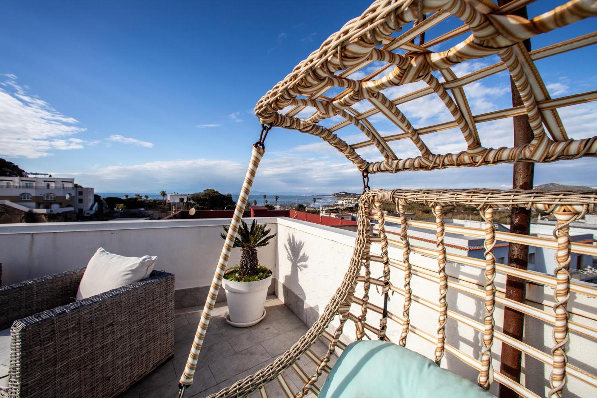 Mh Suites Rooms Apartments Баколи Екстериор снимка