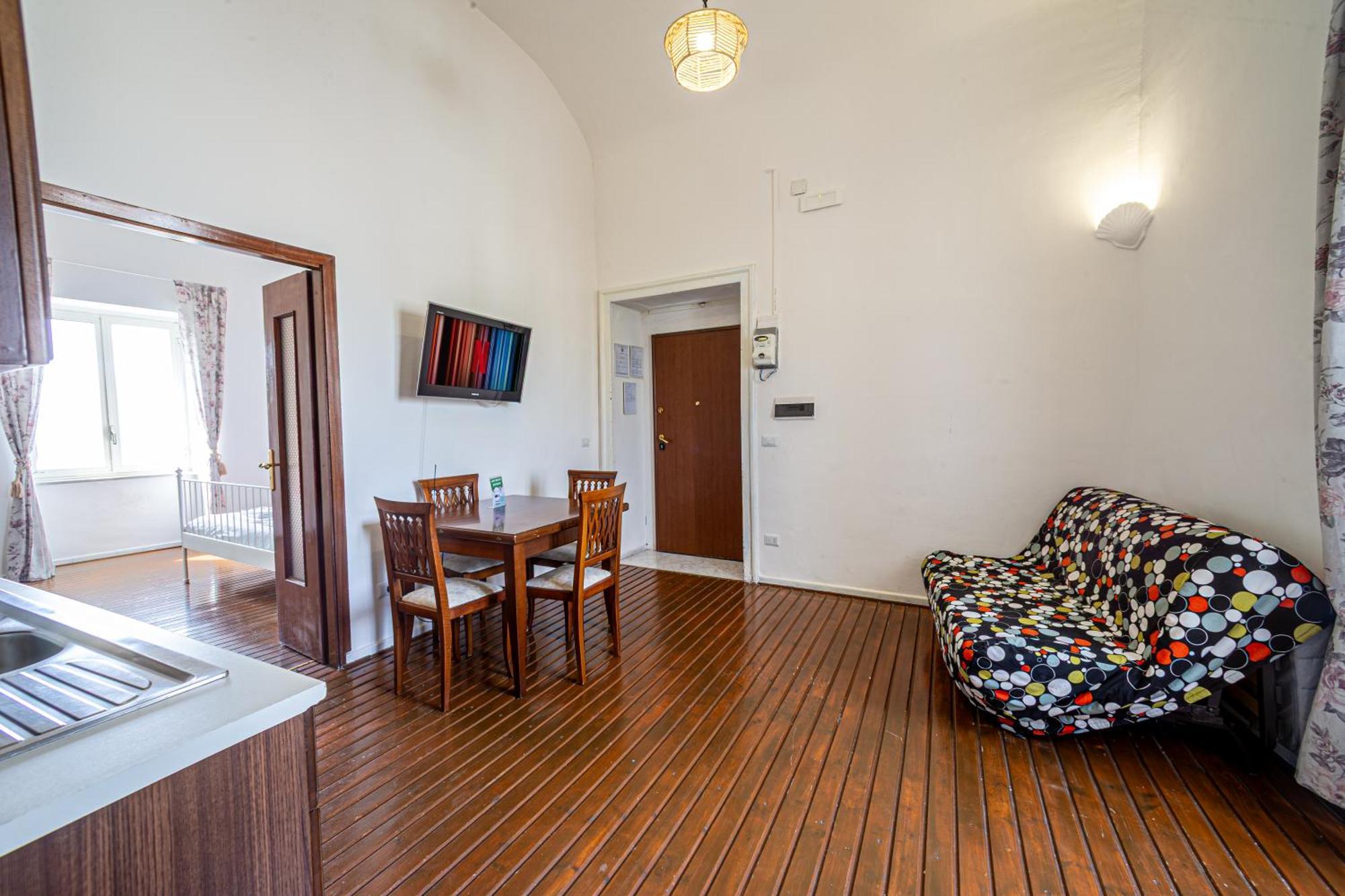 Mh Suites Rooms Apartments Баколи Екстериор снимка