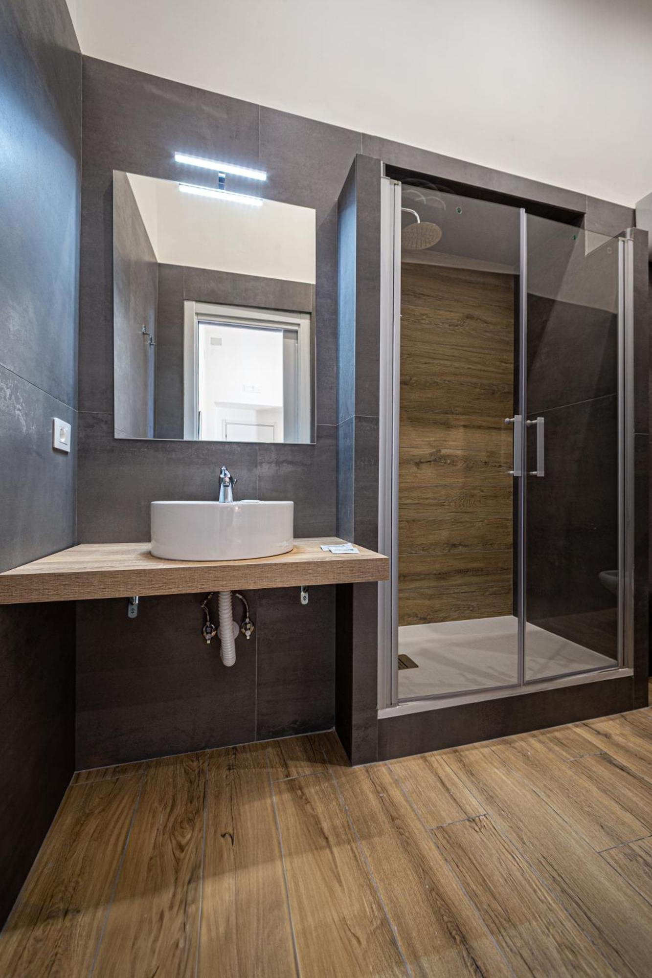 Mh Suites Rooms Apartments Баколи Екстериор снимка